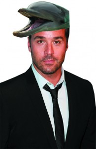 Actor Jeremy Piven certainly understands the importance of keeping the population and dolphins mercury-free.